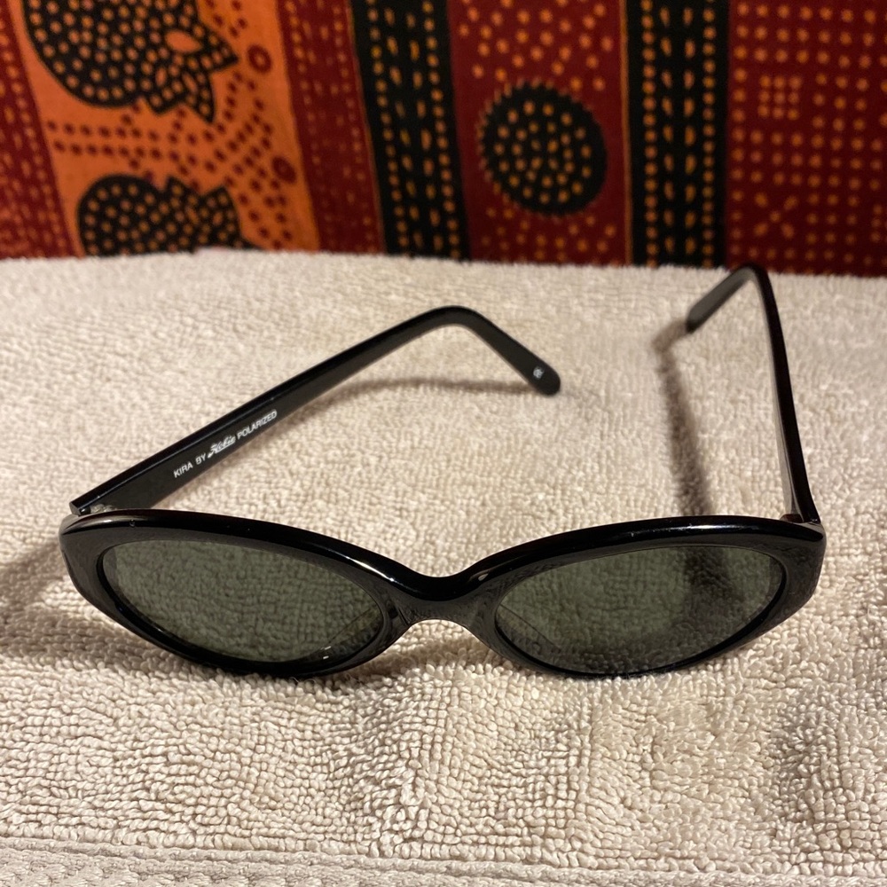 Hobie Kira vintage polarized sunglasses black